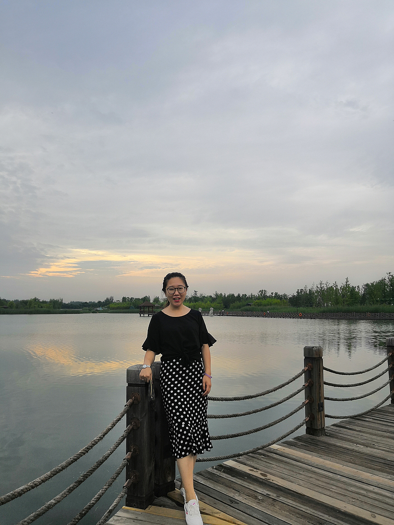 师德师风先进个人  刘晓航